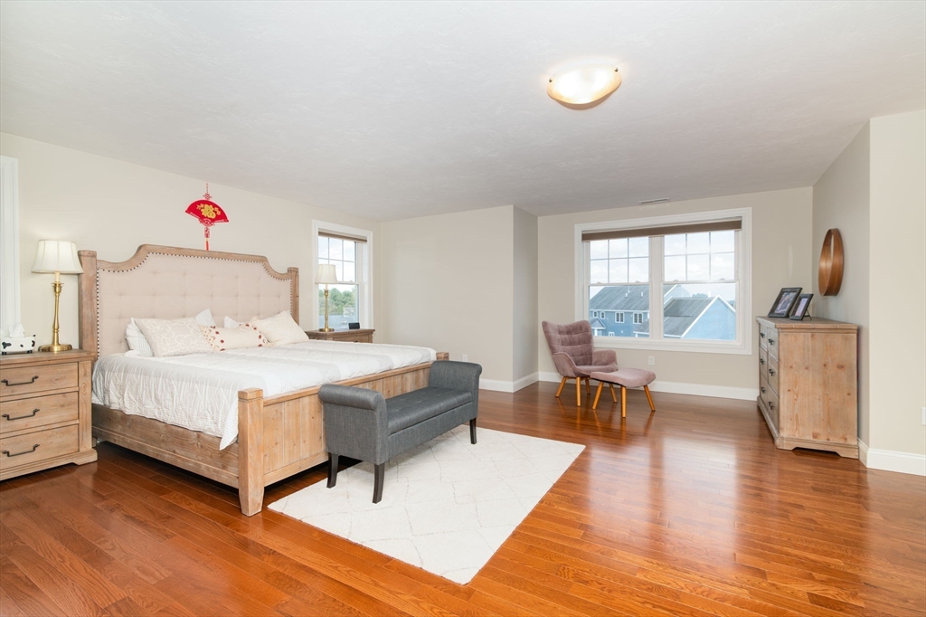 51 Tamarack Rd