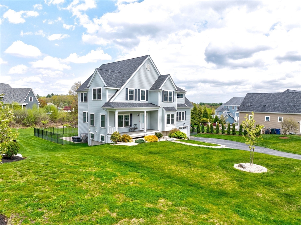 51 Tamarack Rd