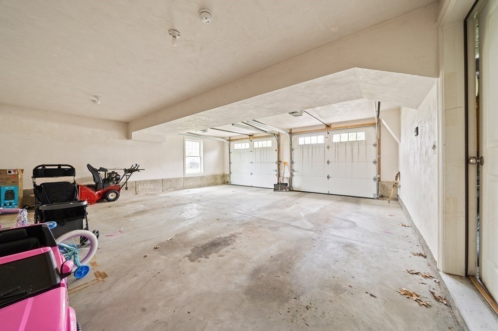 51 Tamarack Rd