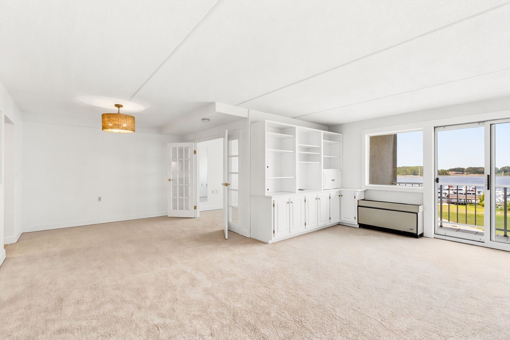 100 Cove Way # 409