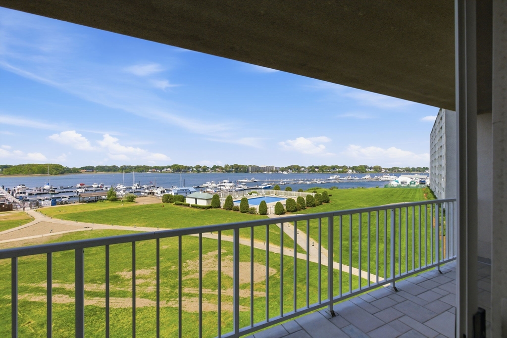 100 Cove Way # 409
