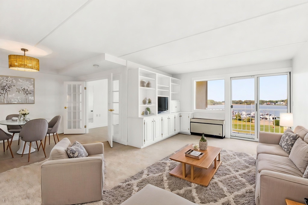 100 Cove Way # 409