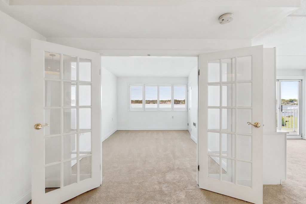 100 Cove Way # 409