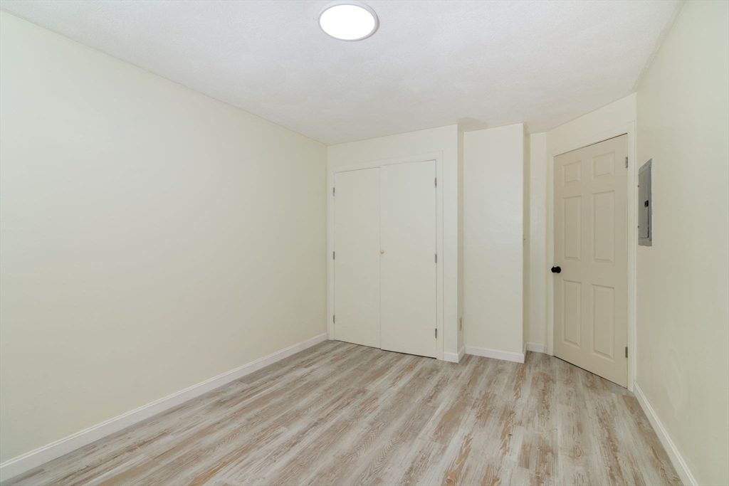 72 Martensen St # 3