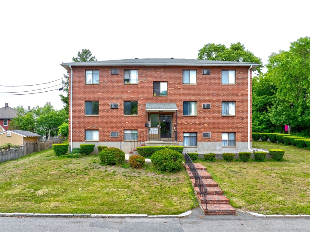 72 Martensen St # 3