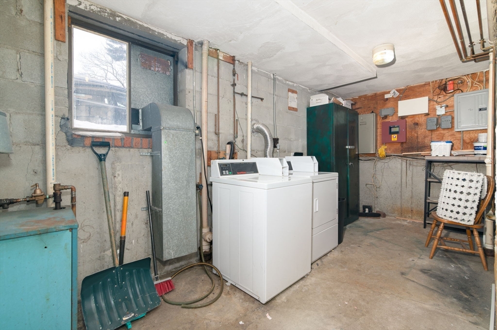 72 Martensen St # 3