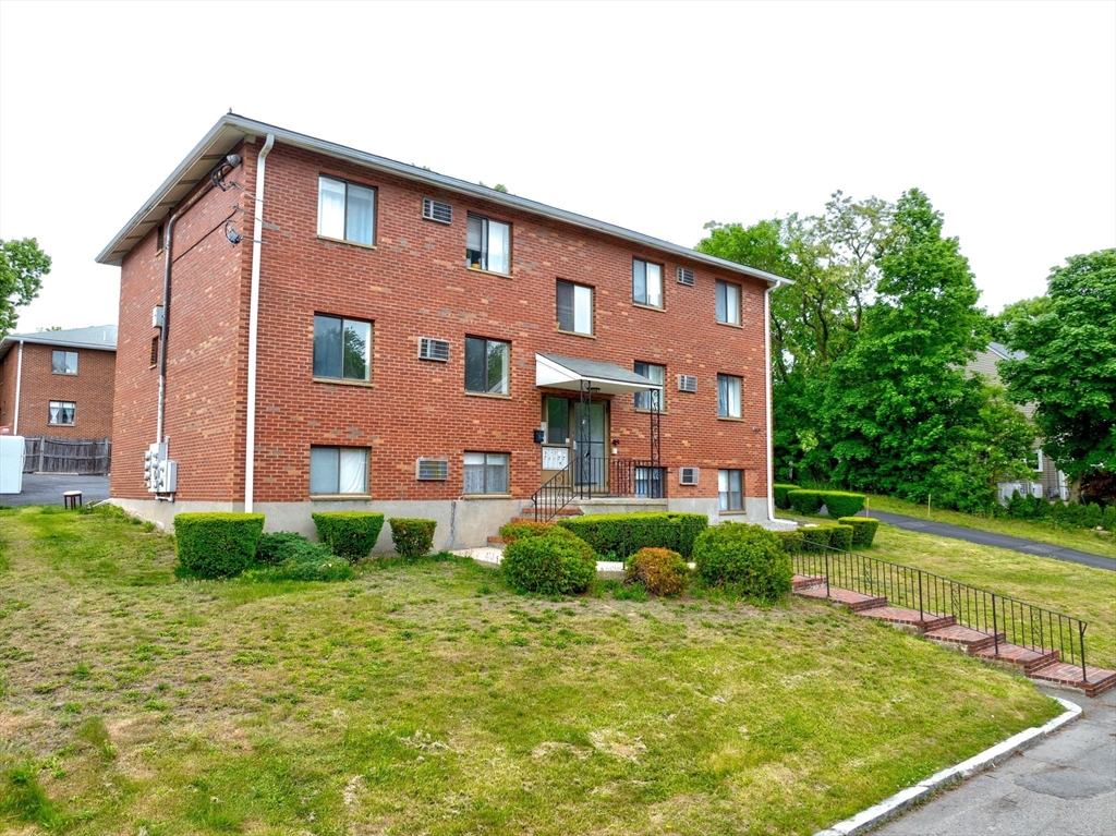 72 Martensen St # 3
