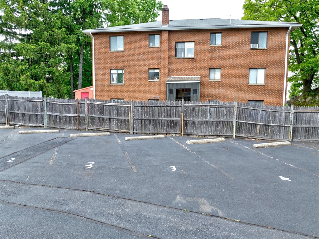 72 Martensen St # 3