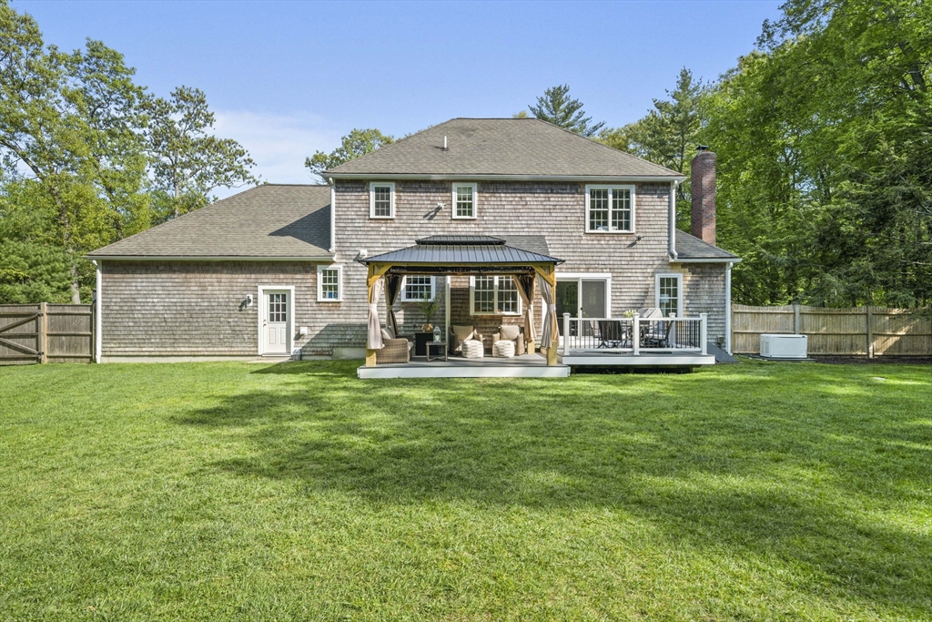 4 Bruce Rd