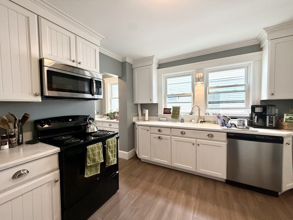 519 Belmont St Unit: 1