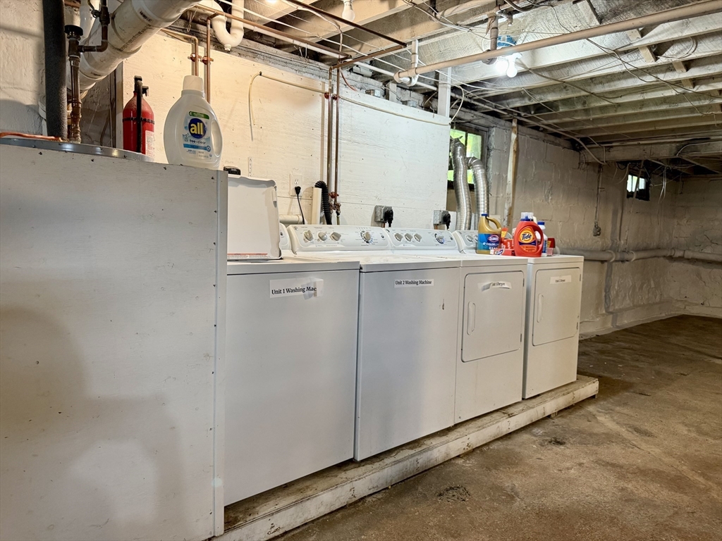 519 Belmont St Unit: 1