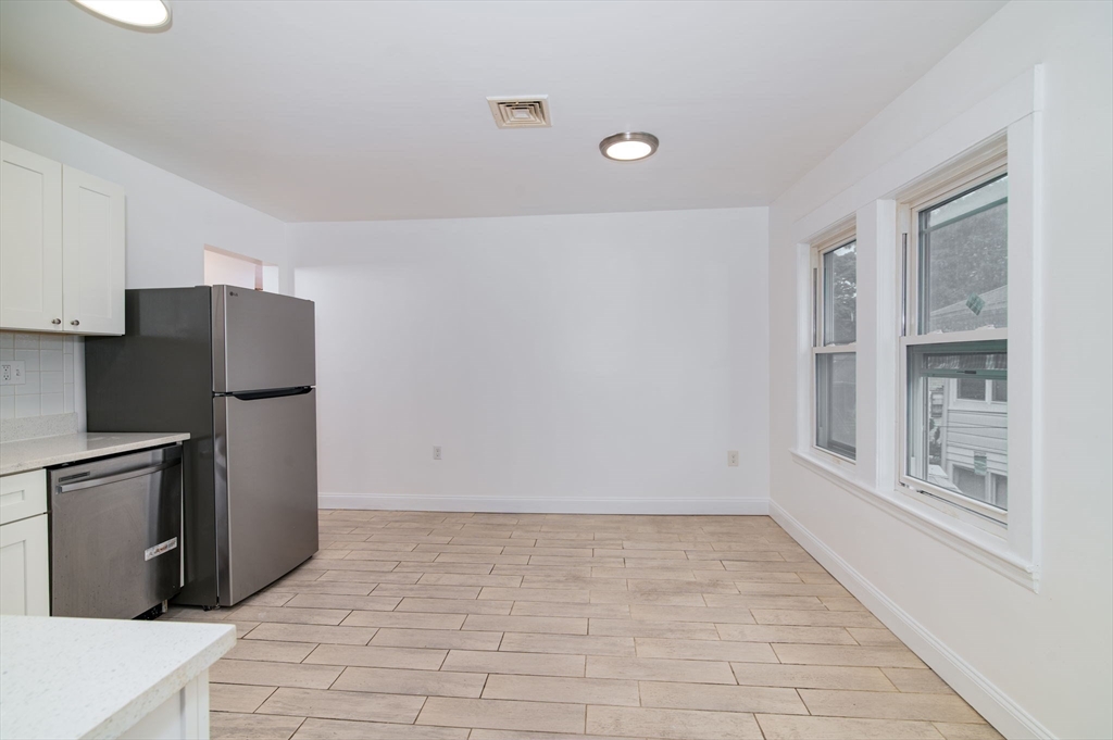 135 Safford St