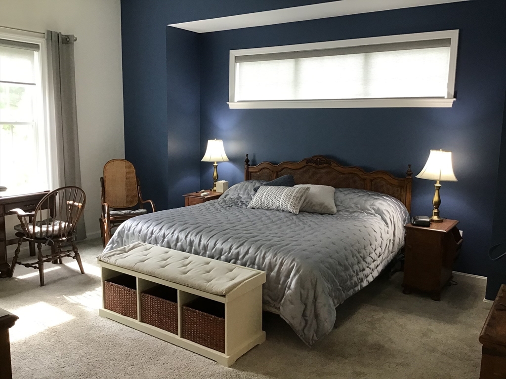 27 Mariners Way # 27