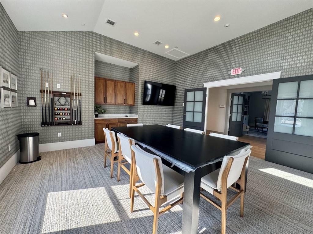 27 Mariners Way # 27