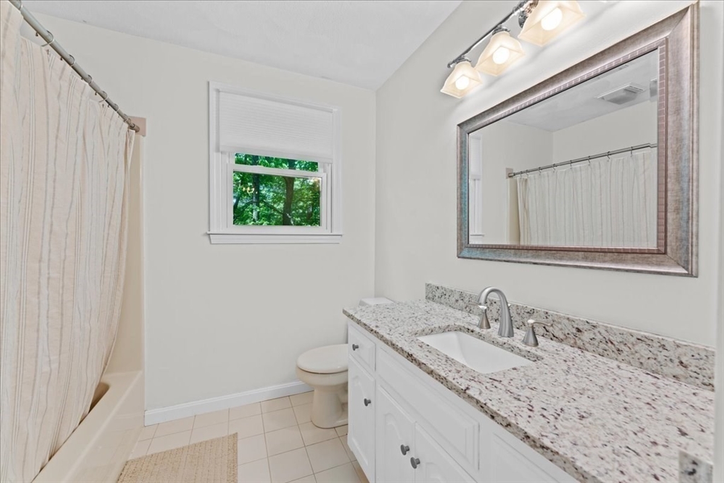 2 Harrison Pl