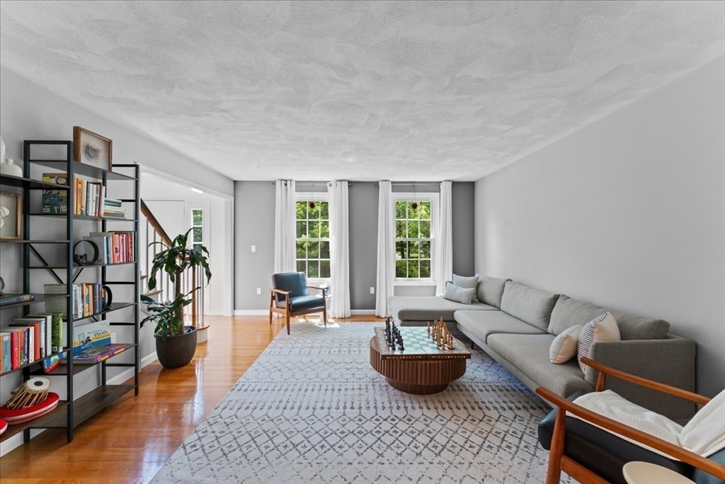 2 Harrison Pl