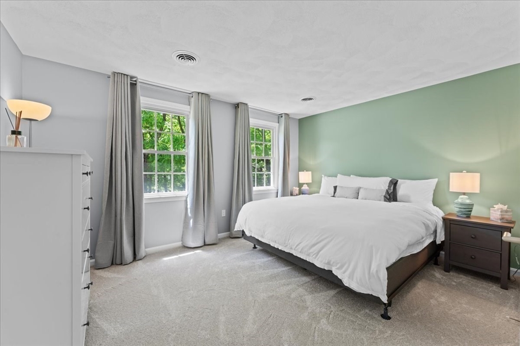 2 Harrison Pl