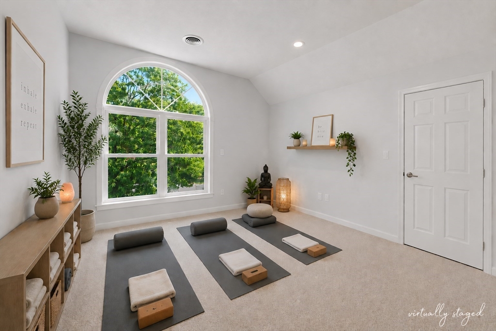 2 Harrison Pl