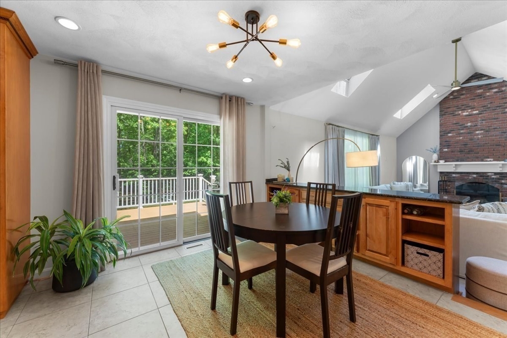 2 Harrison Pl