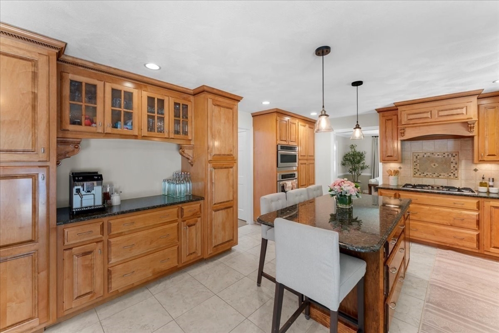2 Harrison Pl