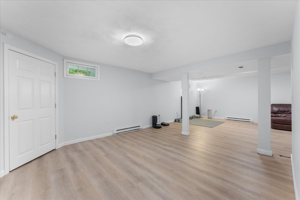 2 Harrison Pl
