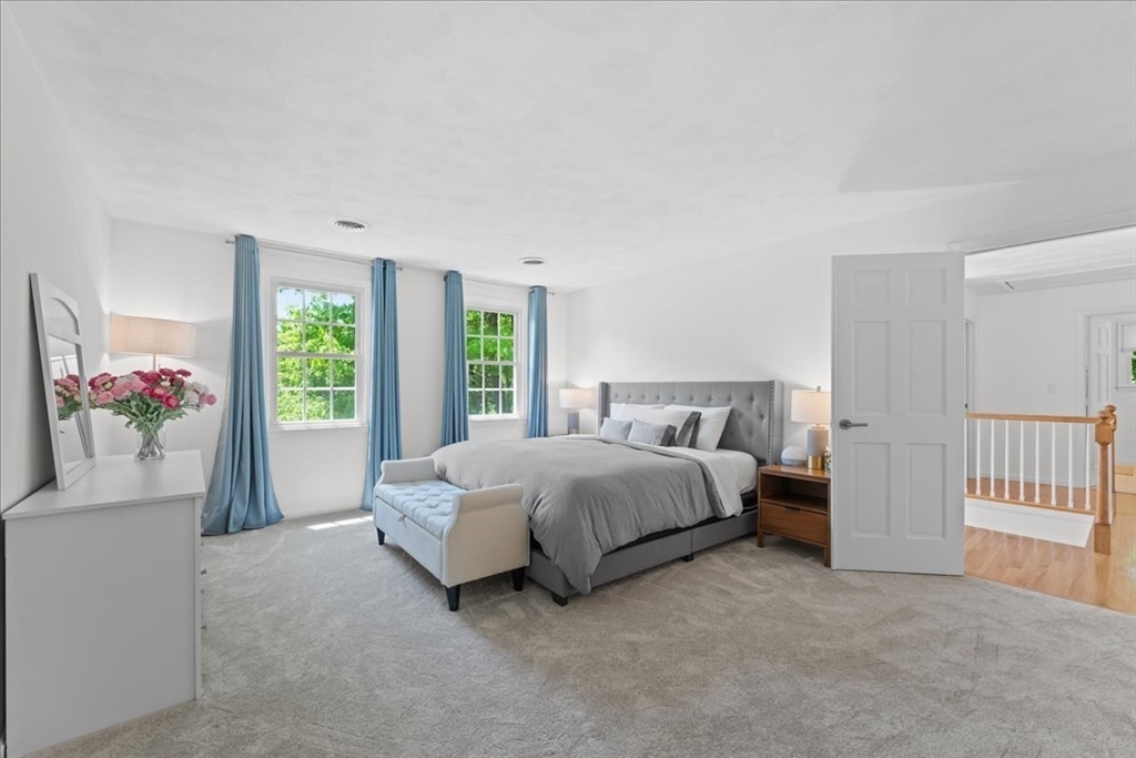 2 Harrison Pl