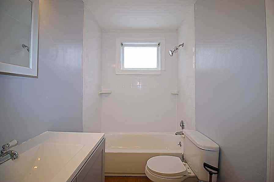 58 Federal Ave # 1