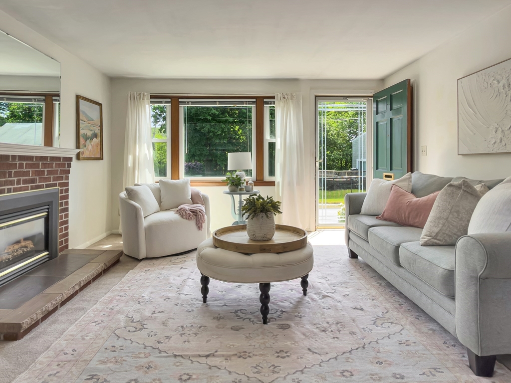 291 Levin Rd