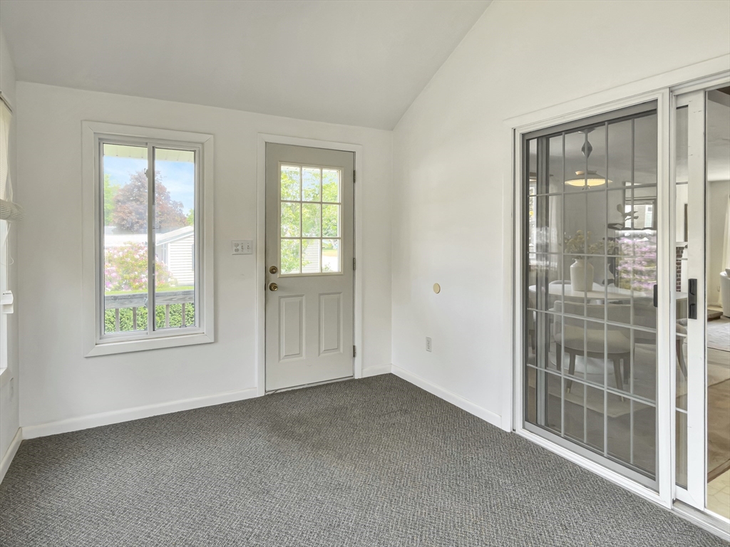 291 Levin Rd