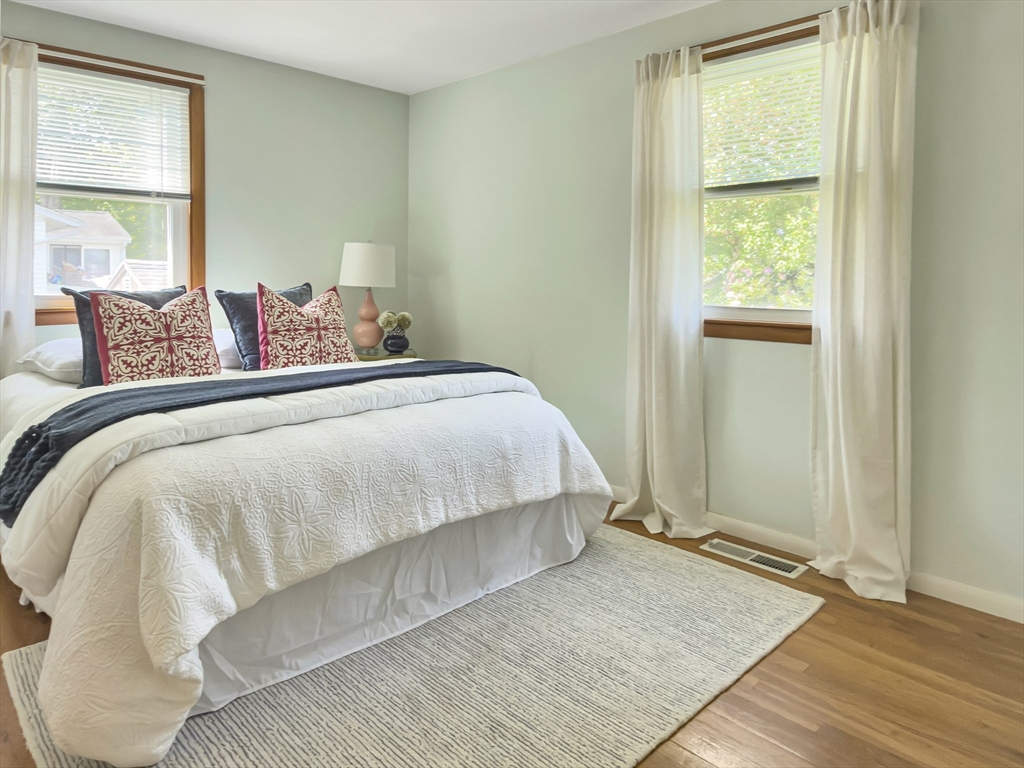 291 Levin Rd