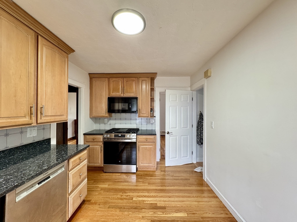 89-91 Thacher St # 2