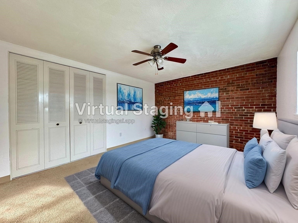 25 Greentree Ln # 43