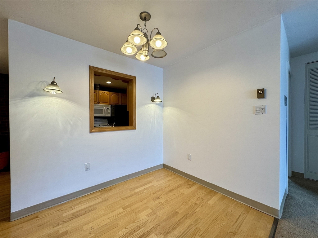 25 Greentree Ln # 43