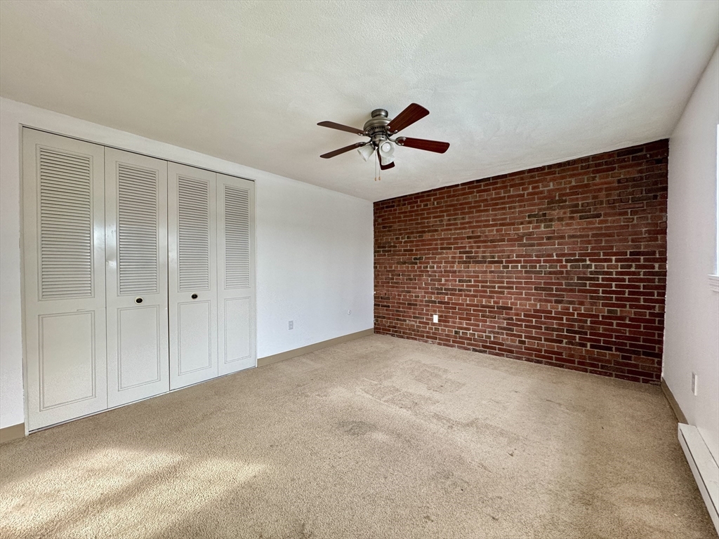 25 Greentree Ln # 43