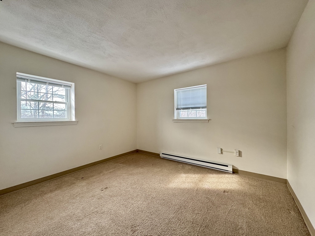 25 Greentree Ln # 43