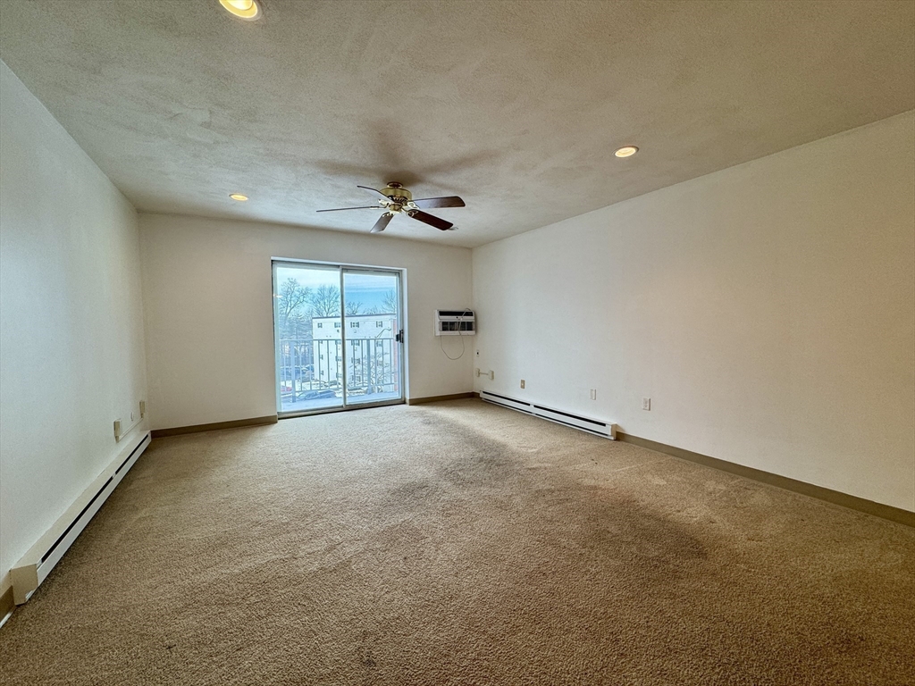 25 Greentree Ln # 43