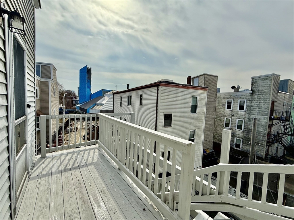 724 Cambridge St Unit: 3