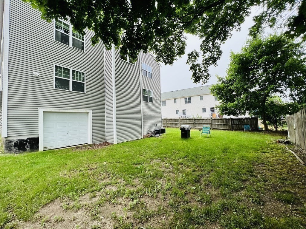 39 Athens St # 4