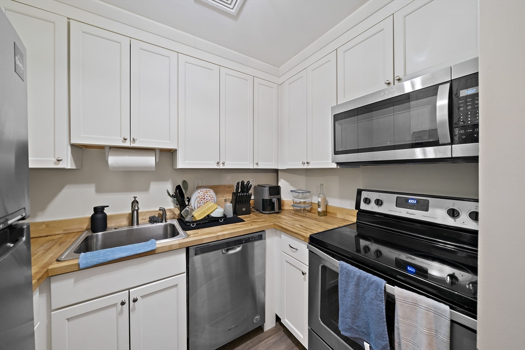 90 Quincy Shore Dr Unit: 108