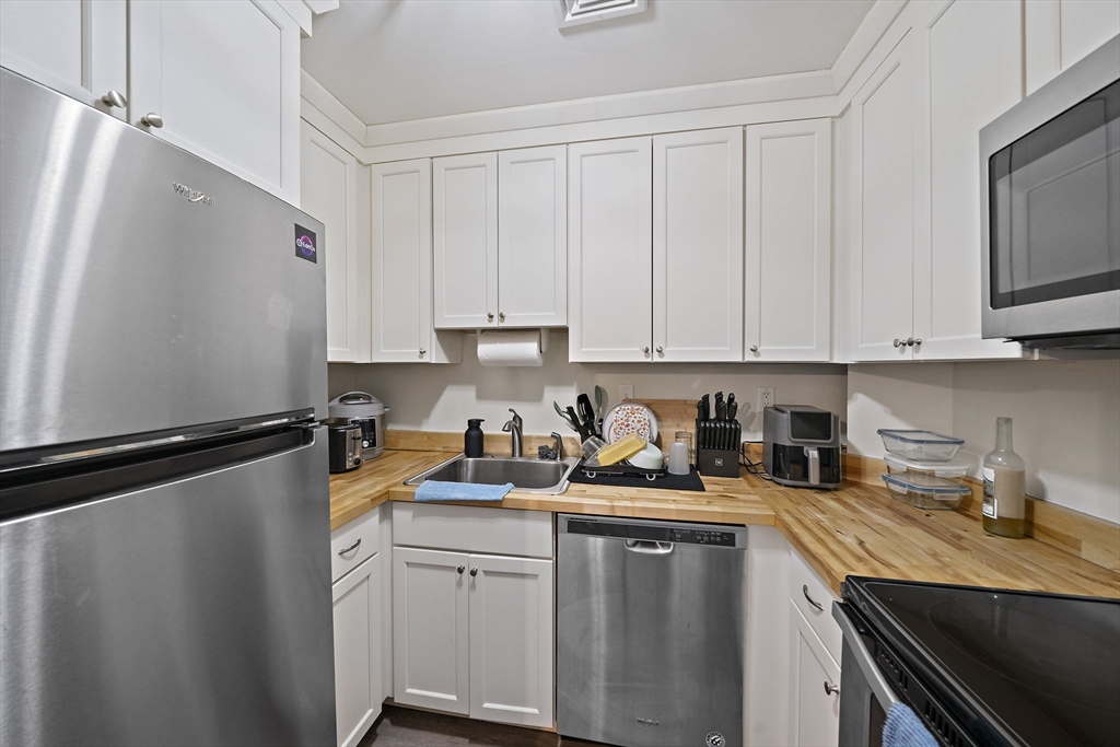 90 Quincy Shore Dr Unit: 108