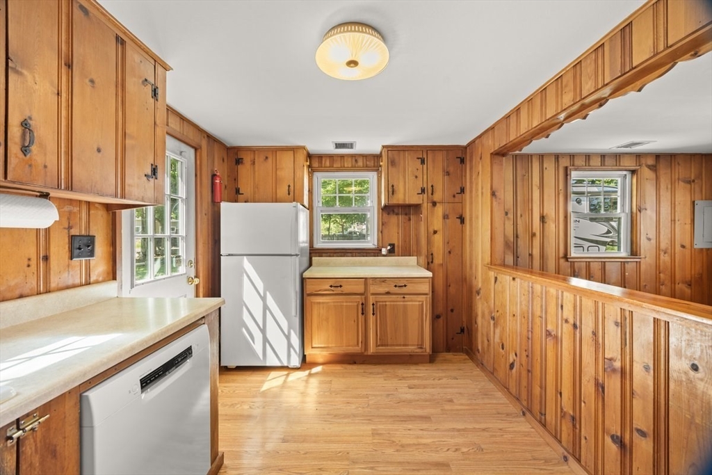 111 Hartford Rd