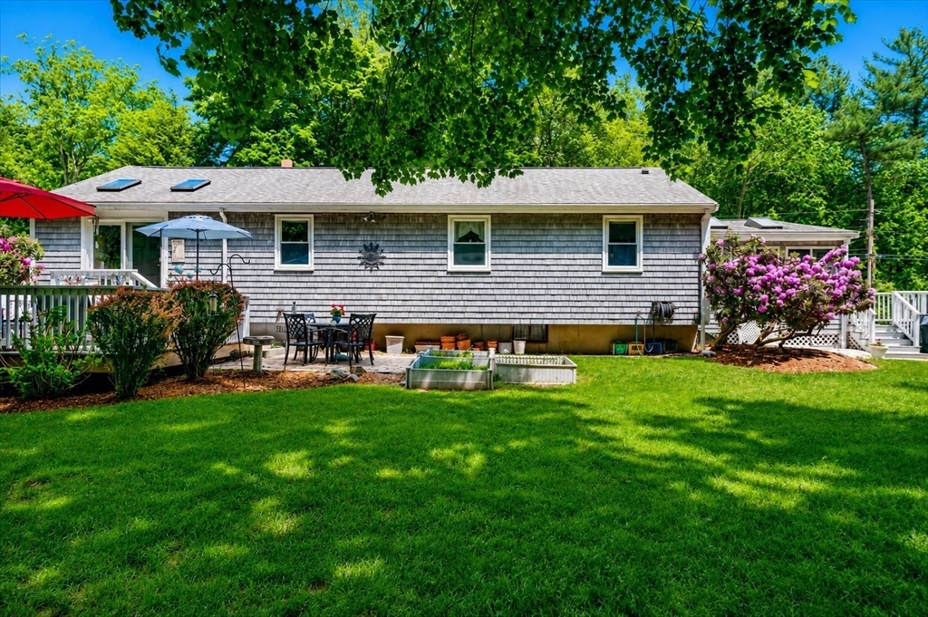 579 Walnut St
