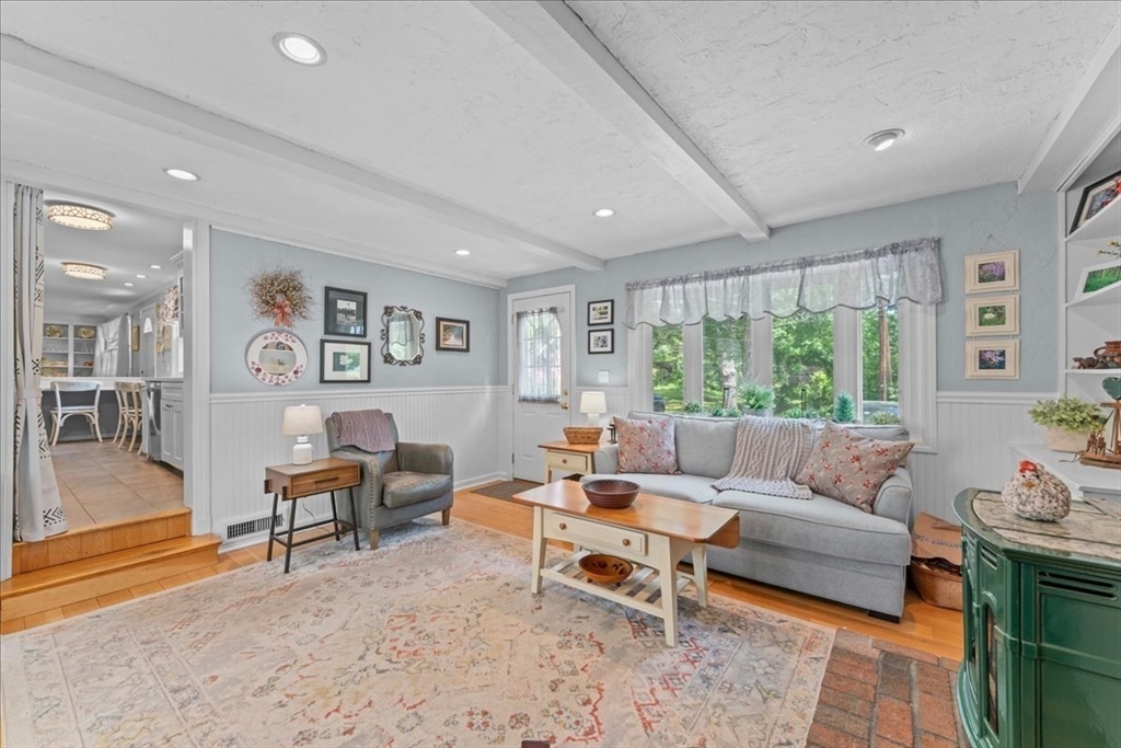 579 Walnut St