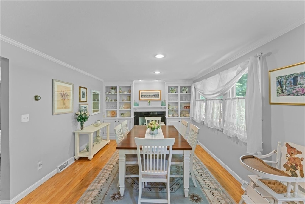 579 Walnut St