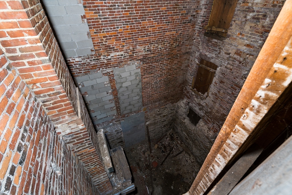22 Kenilworth St