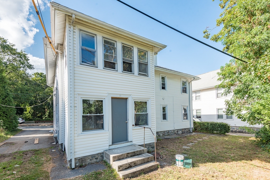 112 Brush Hill Rd