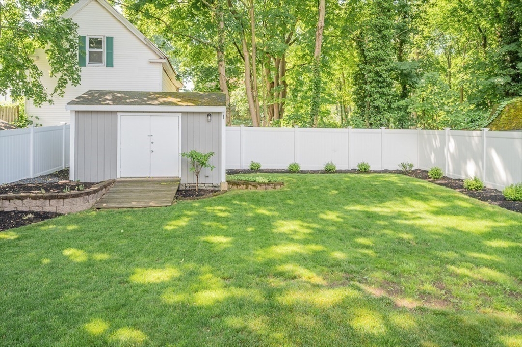 10 Richards Rd