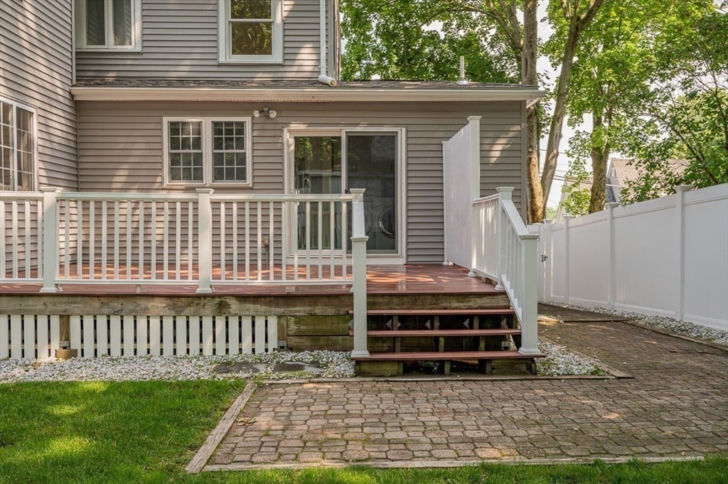 10 Richards Rd