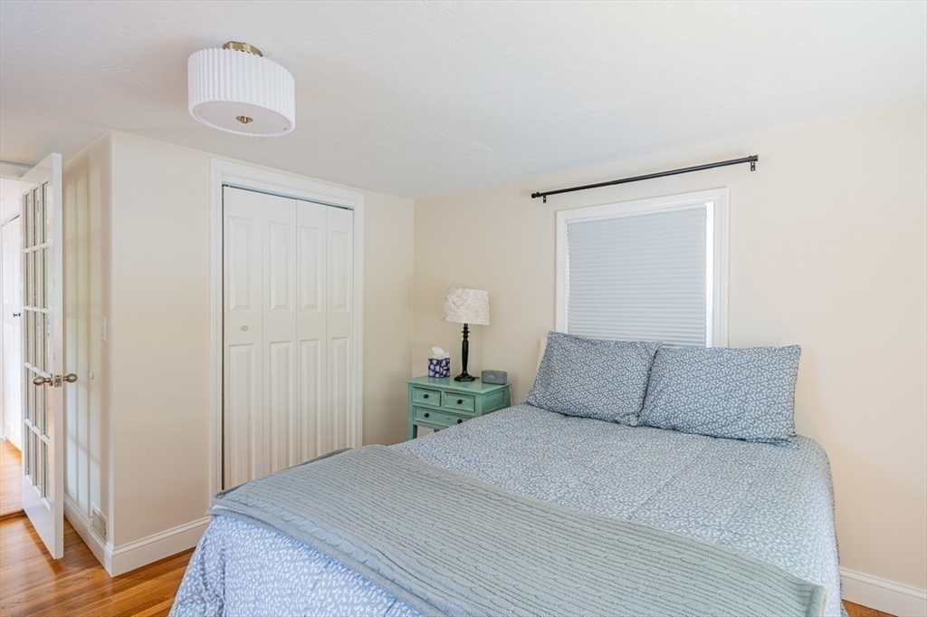 10 Richards Rd
