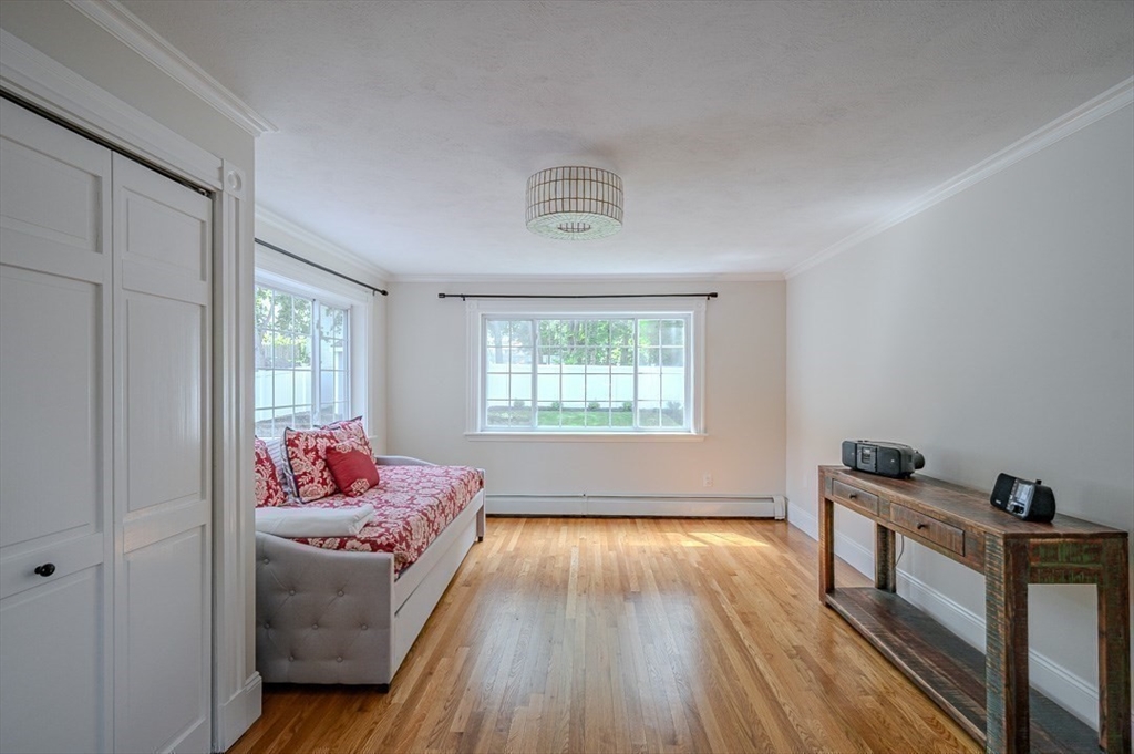 10 Richards Rd